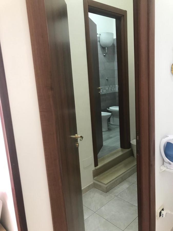 Regy Bed & Breakfast Napoli Exterior foto