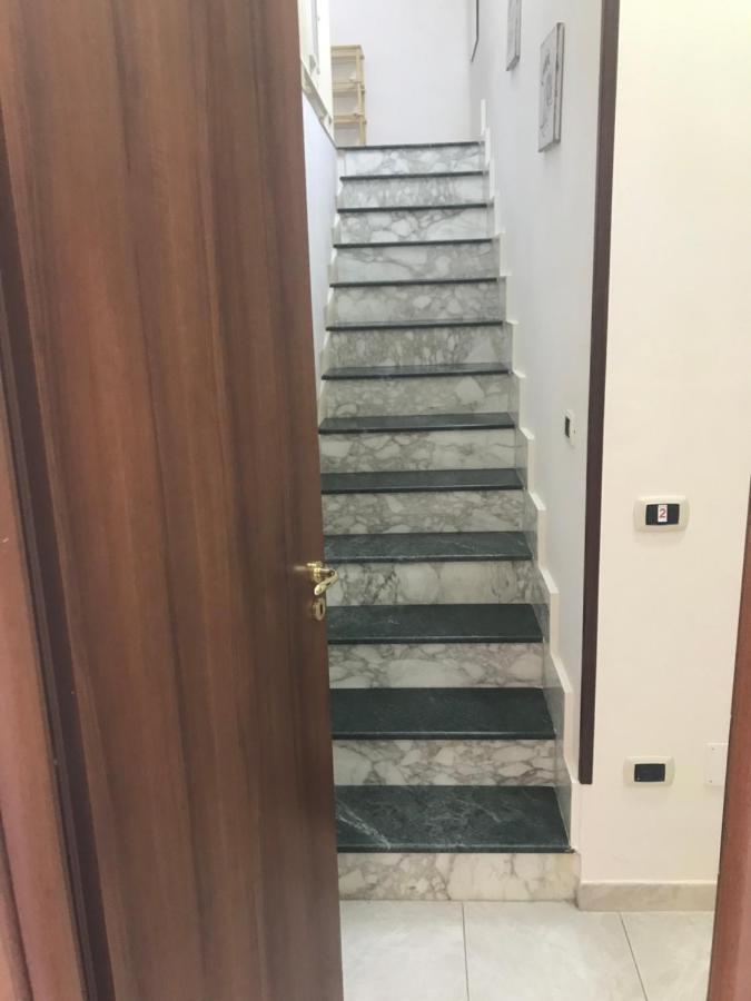 Regy Bed & Breakfast Napoli Exterior foto