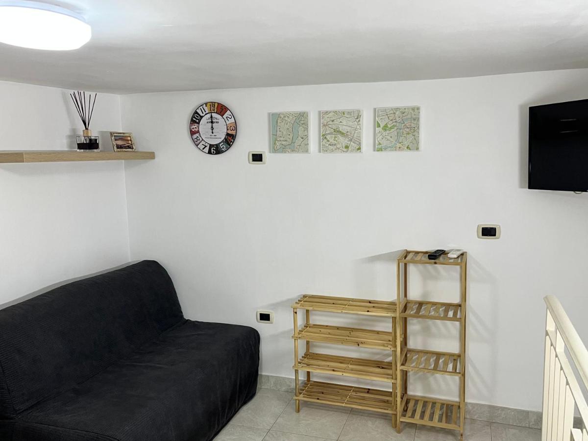 Regy Bed & Breakfast Napoli Exterior foto