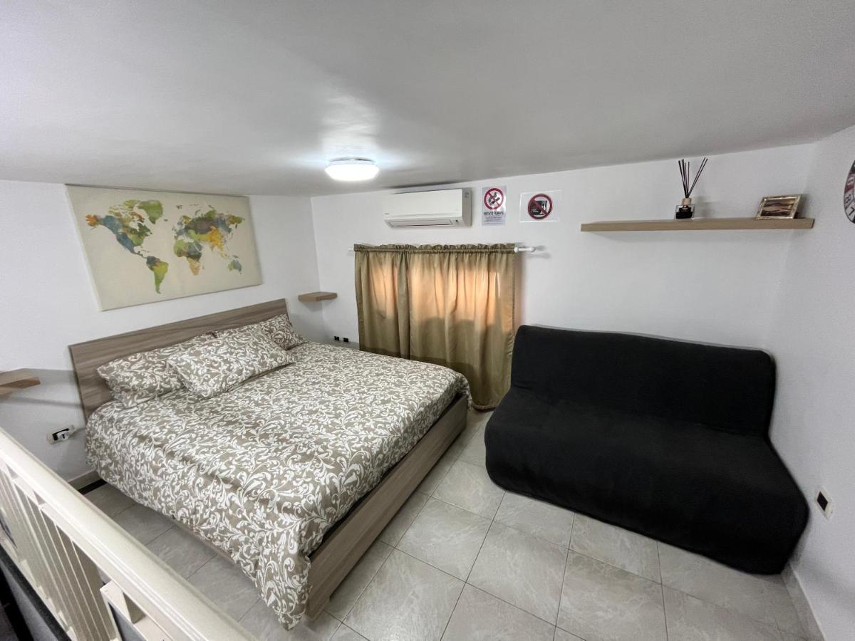 Regy Bed & Breakfast Napoli Exterior foto