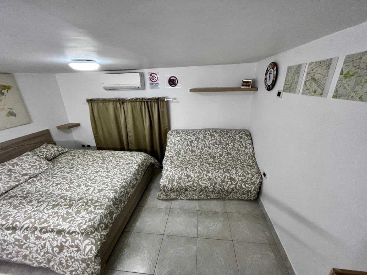 Regy Bed & Breakfast Napoli Exterior foto