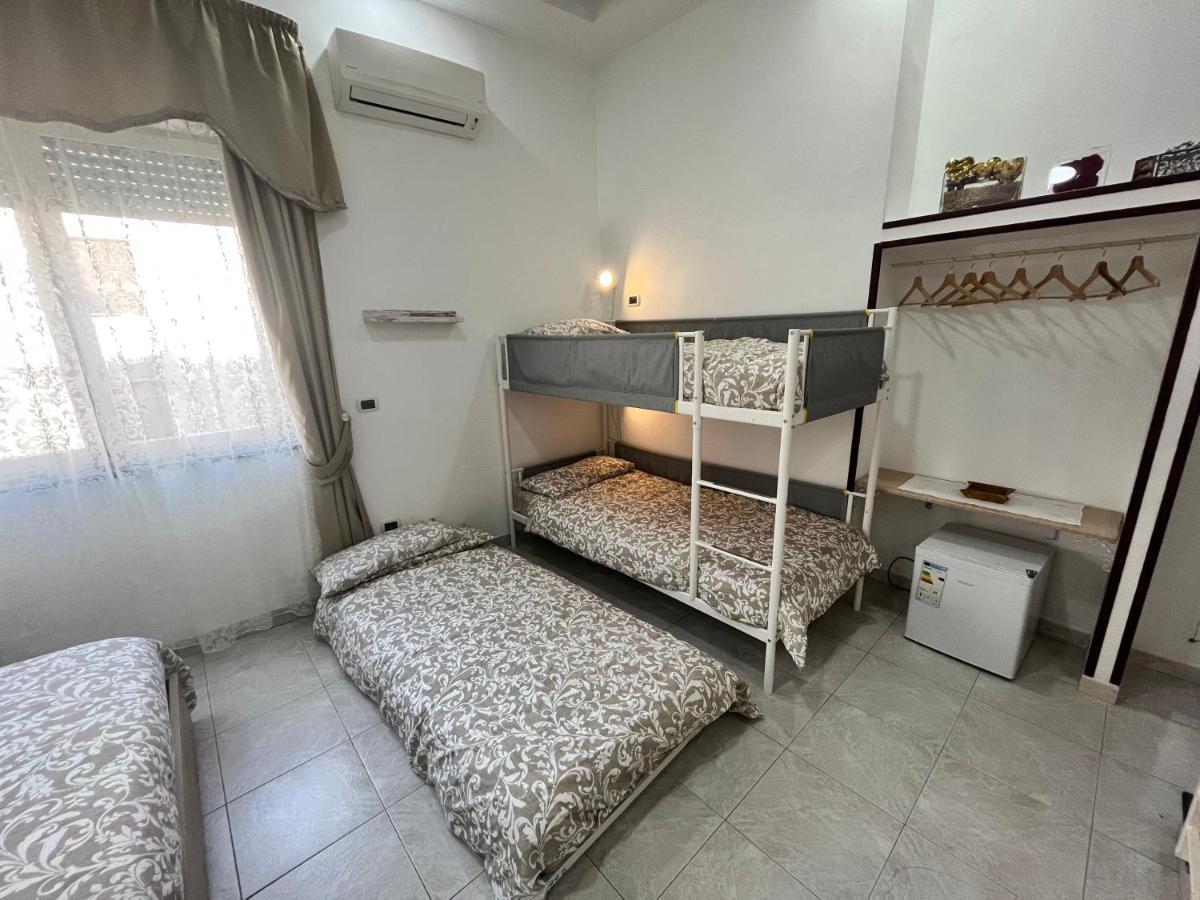 Regy Bed & Breakfast Napoli Exterior foto