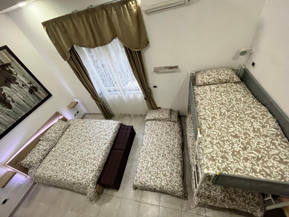 Regy Bed & Breakfast Napoli Exterior foto