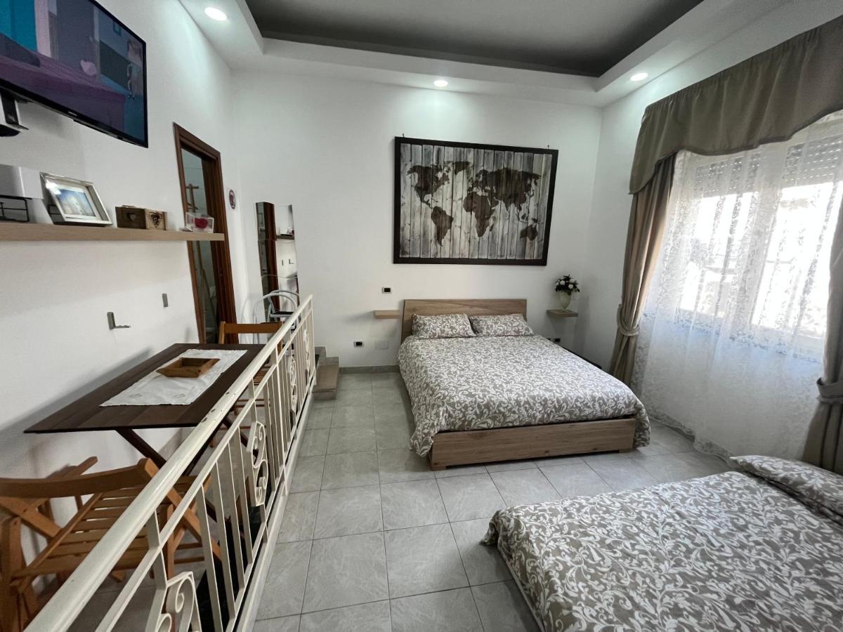 Regy Bed & Breakfast Napoli Exterior foto