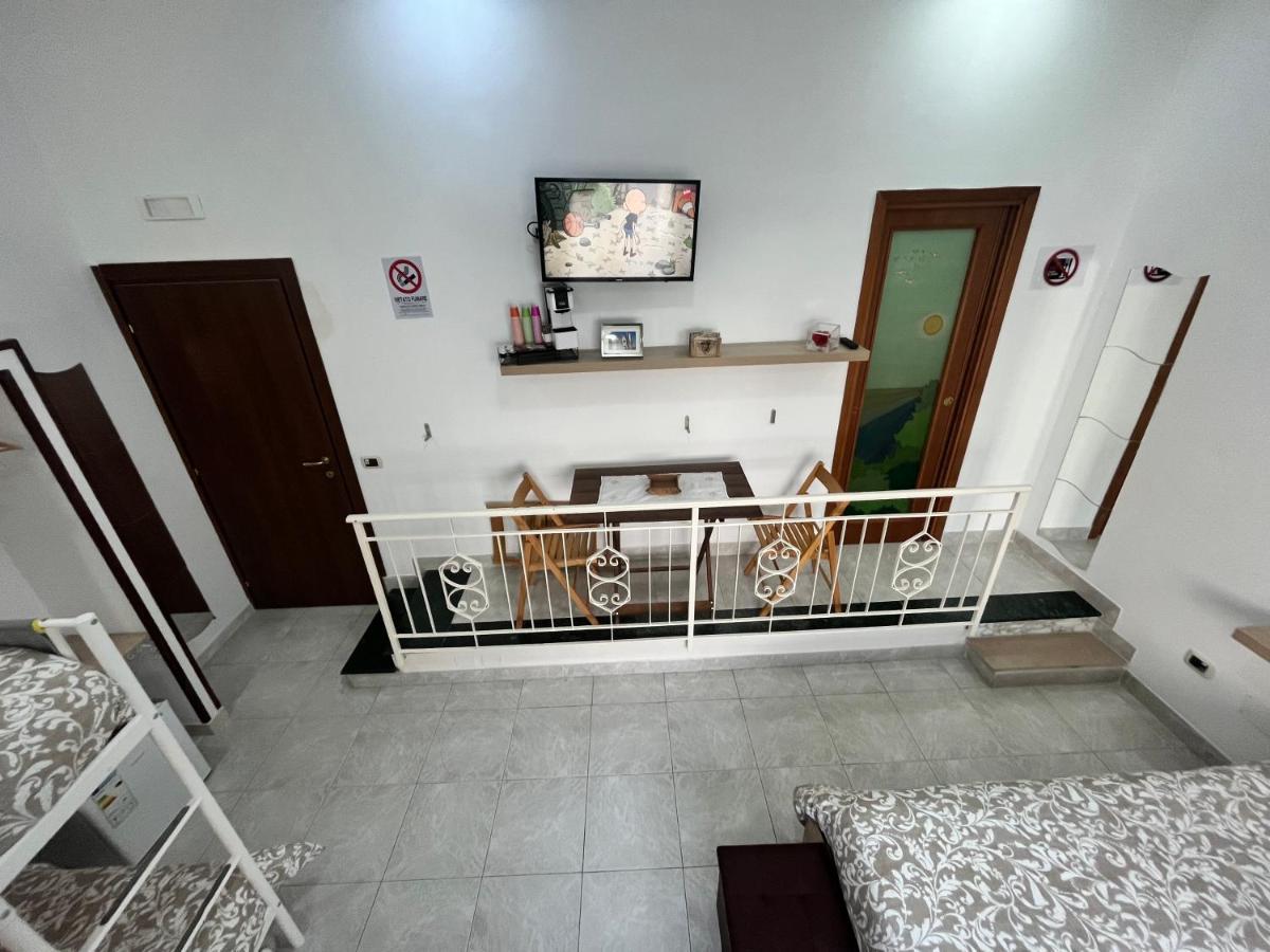 Regy Bed & Breakfast Napoli Exterior foto