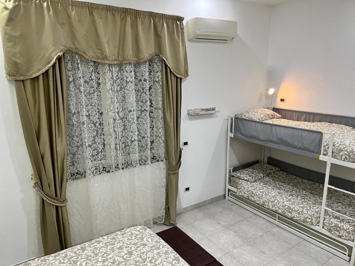 Regy Bed & Breakfast Napoli Exterior foto